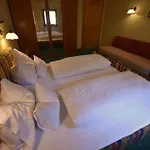 Brunnenhof Апартаменты *