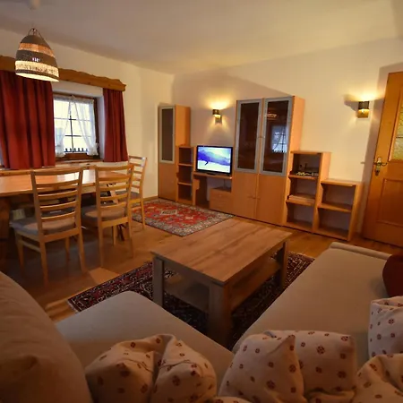 Apartment Brunnenhof Pettneu am Arlberg