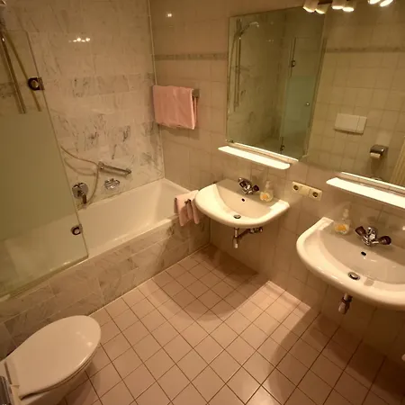 Apartment Brunnenhof *