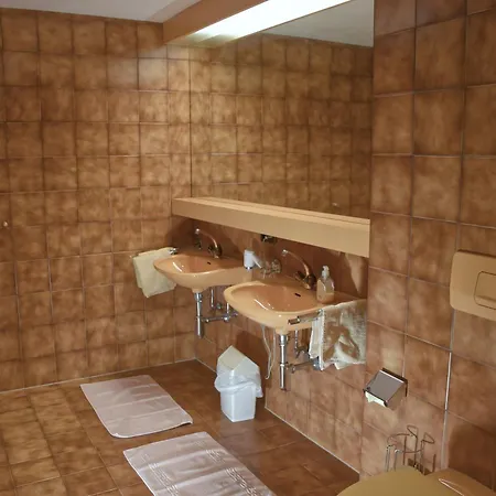 Apartment Brunnenhof Pettneu am Arlberg