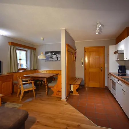 Apartment Brunnenhof Pettneu am Arlberg