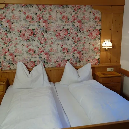 Brunnenhof Apartament Pettneu am Arlberg